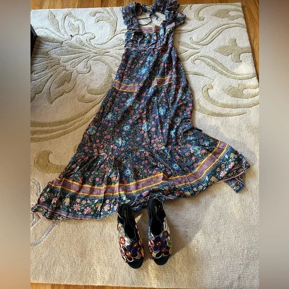 Last chance sale! NIB Jeffrey Campbell Effie platform sandals 6 Denim Sequins - Picture 4 of 4